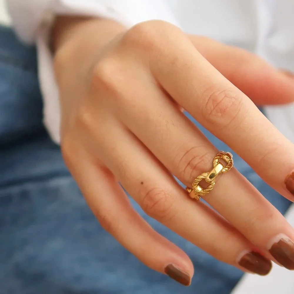 NEW 18K Gold Plated Braided Link Chain Ring